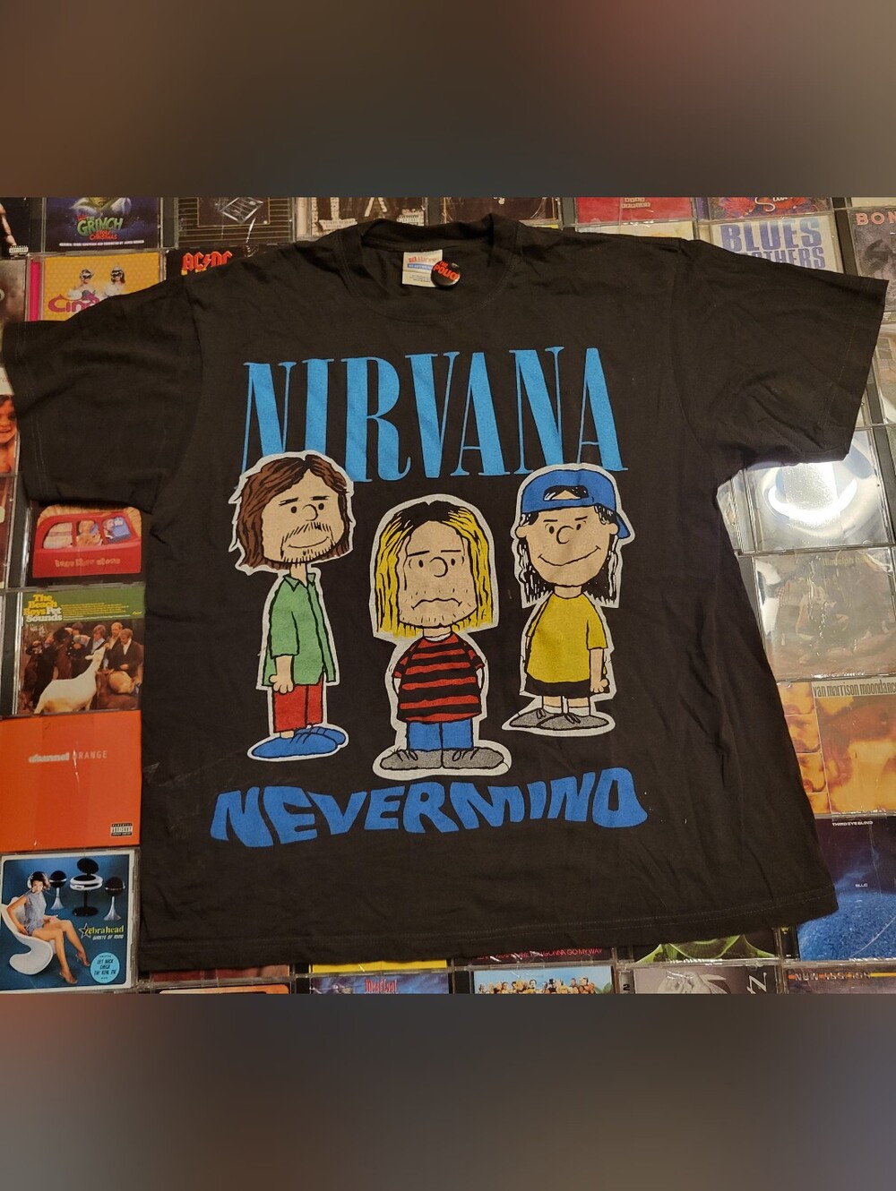NIRVANA Nevermind Peanuts Snoopy T-Shirt